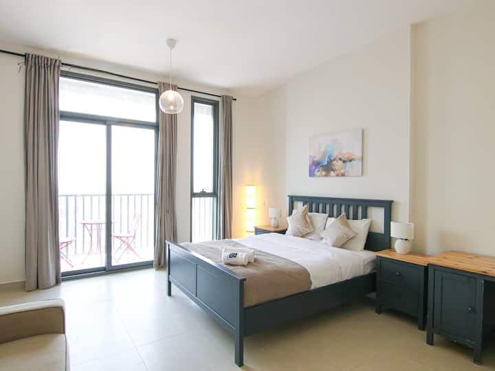 Resort style living, Studio apartment in Dubai